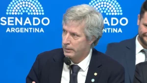 Denuncia contra el presidente del Banco Central por mentir sobre las reservas