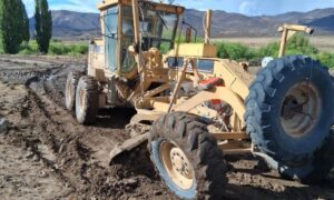 Por el barro y la crecida de arroyos, tres rutas de Chubut están intransitables
