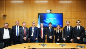 Avila: «un acuerdo inédito que genera más trabajo»
